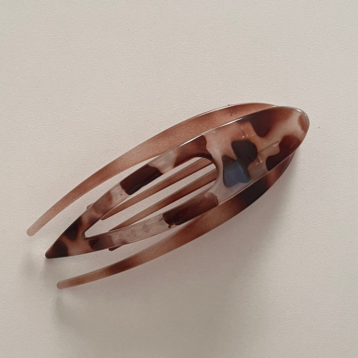 Tortoise oval claw clip top view